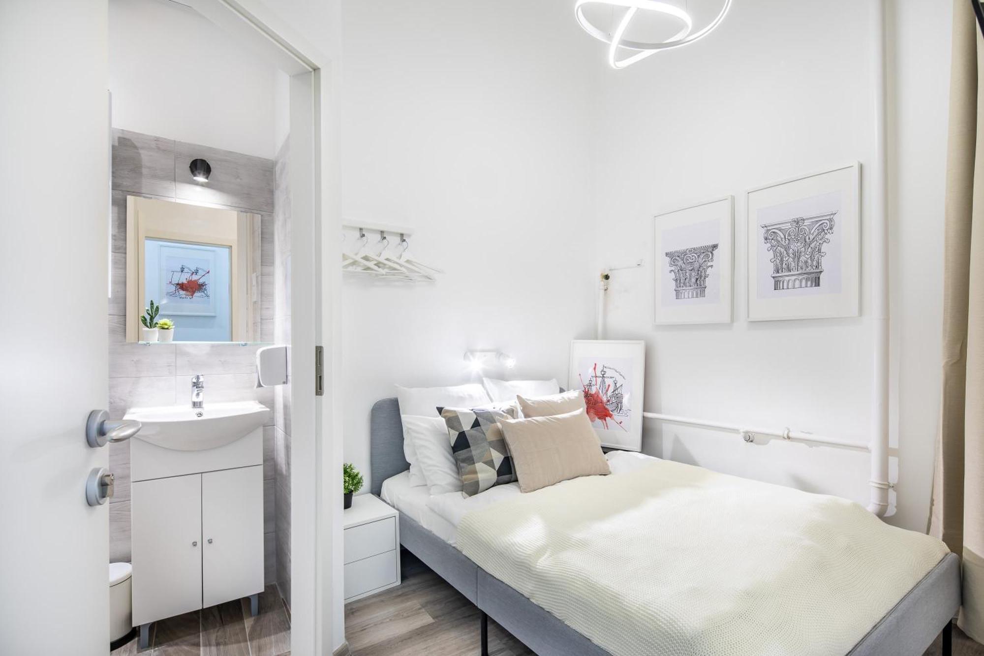Very Central - Small Studio For Solo Traveller บูดาเปสต์ ภายนอก รูปภาพ